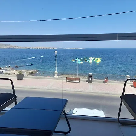 Seafront 3 Bedroom Stylish With Spectacular Seaview St. Paul's Bay