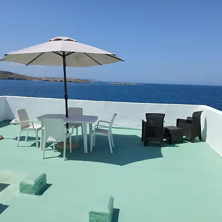 Seafront 3 Bedroom Stylish With Spectacular Seaview Lägenhet