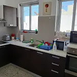 Apartment Seafront 3 Bedroom Stylish With Spectacular Seaview