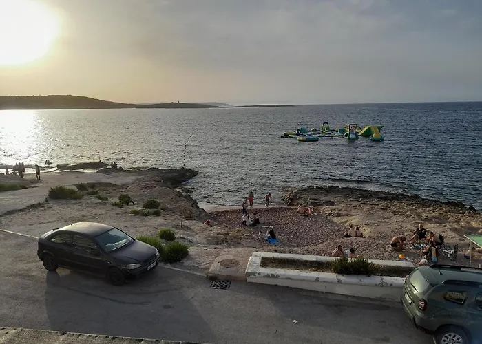 Apartment Seafront 3 Bedroom Stylish With Spectacular Seaview St. Paul's Bay